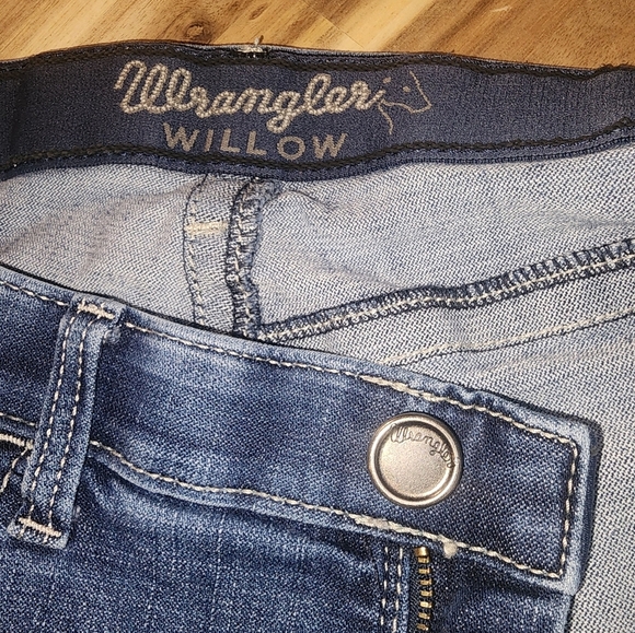 Wrangler Willow Ultimate Riding Jean size 11 - Picture 7 of 10
